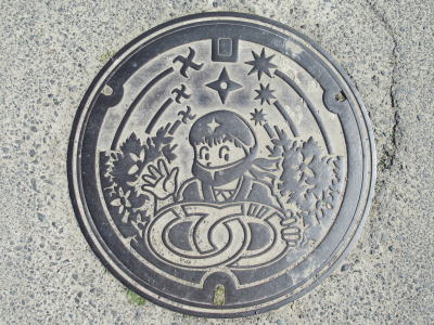 伊賀市で見つけた忍者マンホール！ | ☆.｡.:*・ひよりのHappy